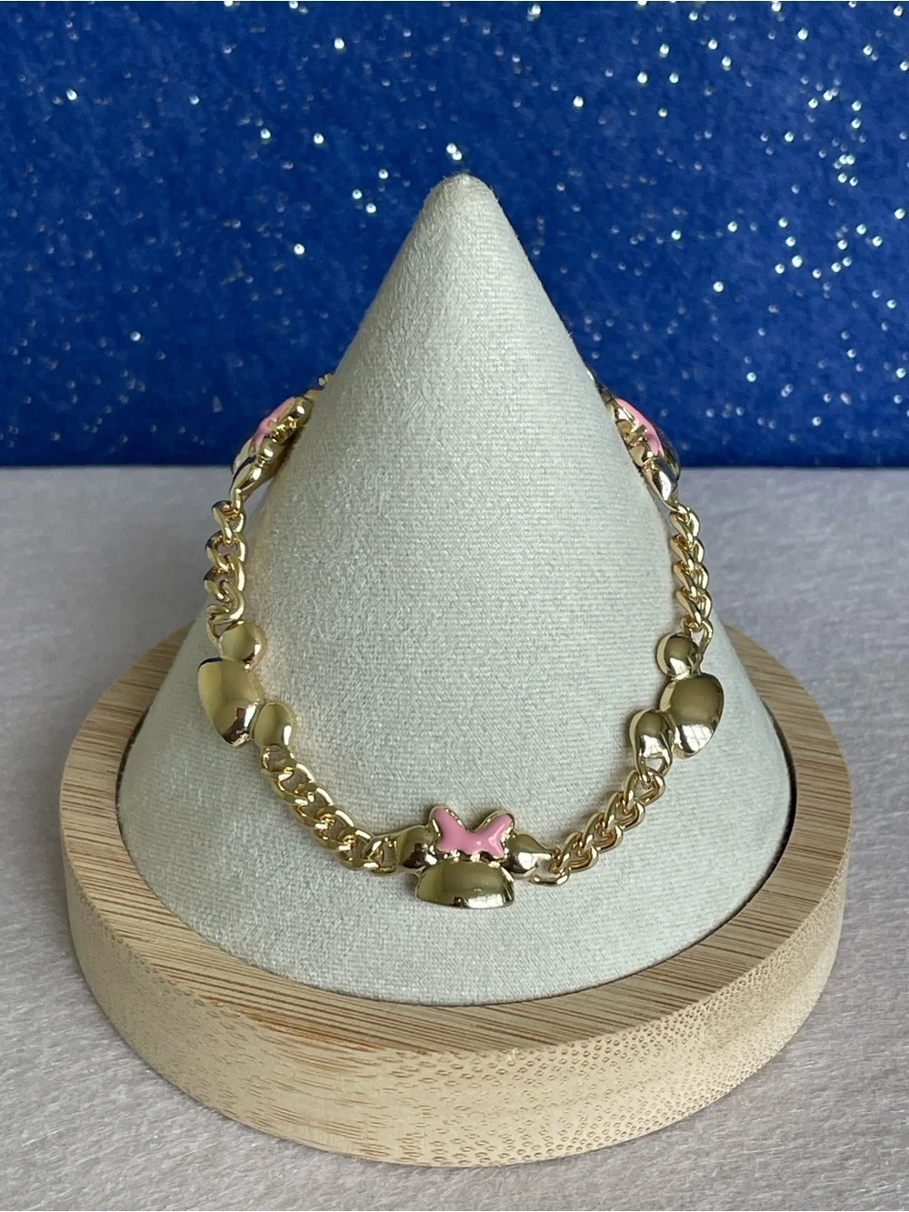 Disney Always Dreaming 🎀 Minnie & Mickey Gold tone Bracelet